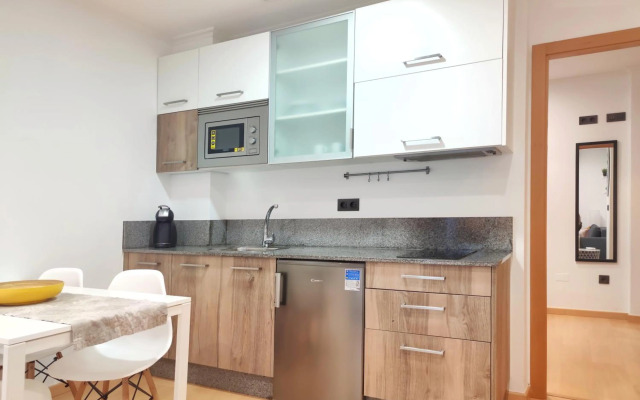 Acogedor apartamento a 50m de Playa Silgar