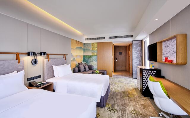 Holiday Inn Guangzhou South Lake by IHG