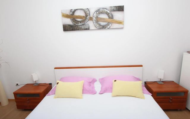 Rooms and Apartment Luana