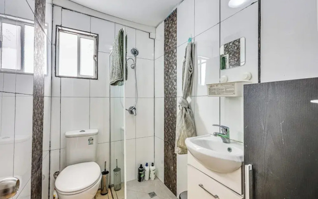 StayAU Cozy 1BR Living Space Chadstone