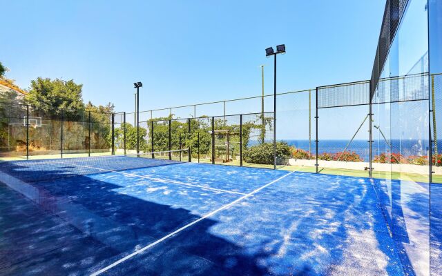 Blue Marine Resort & Spa