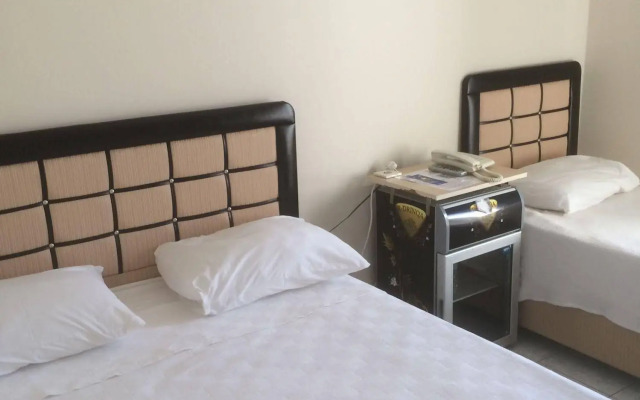 Ministar Hotel