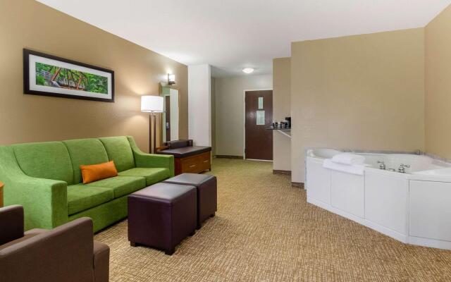 Comfort Suites Abingdon I-81