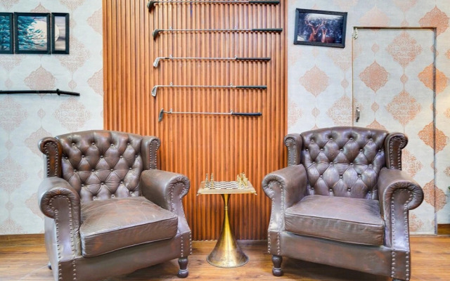 OYO Townhouse 1077 Hotel travel time
