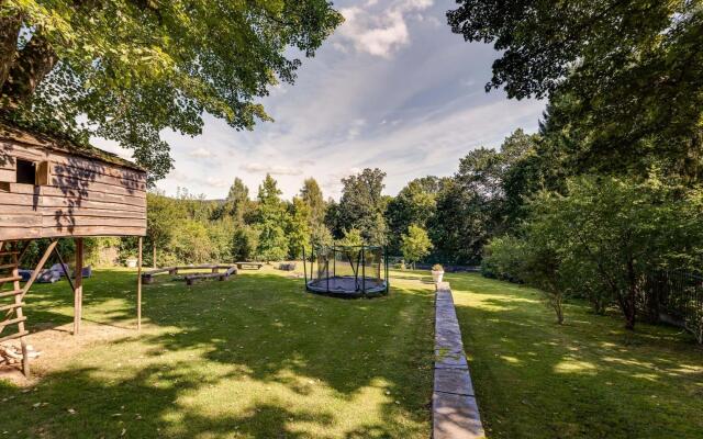 Authentic Group House in Vielsalm With Sauna and Bubble Bath