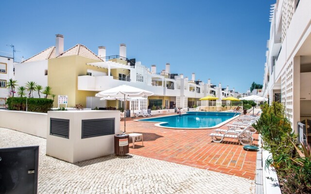 Cabanas Beach Club by MarsAlgarve