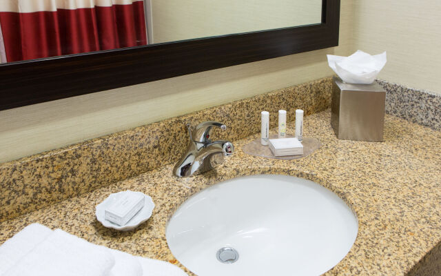 Courtyard by Marriott Rochester East/Penfield
