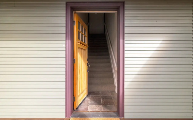 The Three Sisters Walk to Downtown Sisters