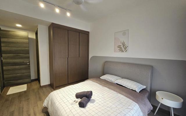 Agile Residence TRX by Isabella