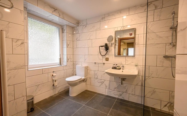 Sunday Schwarzbachtal Hideaway Resort