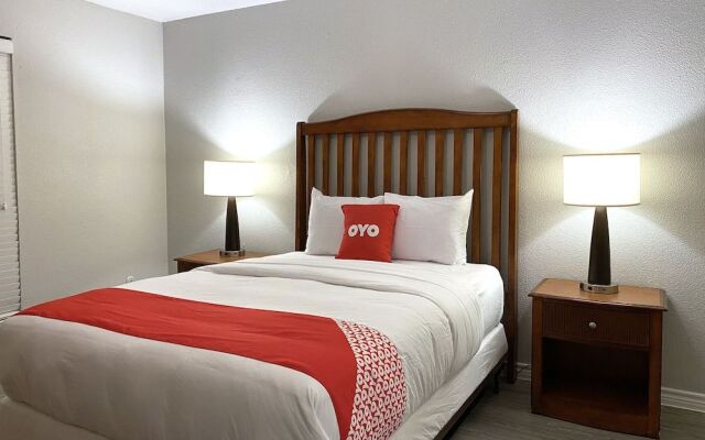OYO Apartments at Broadmead