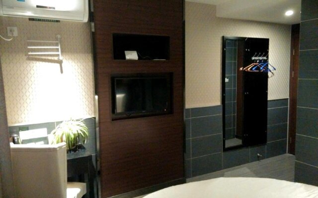 Qingmu Chain Hotel Wuxi Xintiandi Plaza