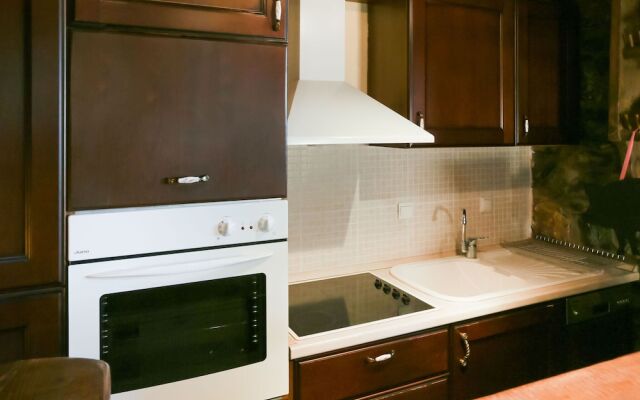 Traditional Holiday Home in Pella With Jacuzzi