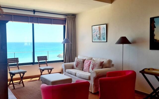 Albufeira Beach Cliffs House