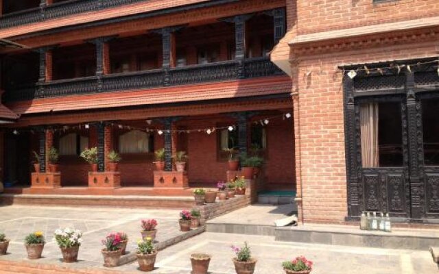 Nag Pukhu Guest House