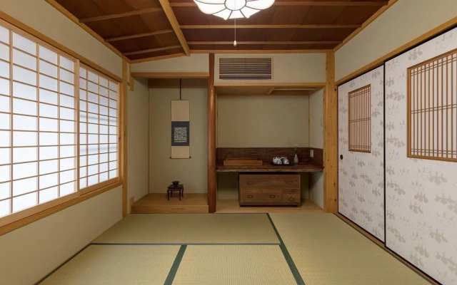 Garaku an Machiya House