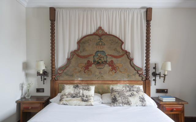 Parador De Gredos