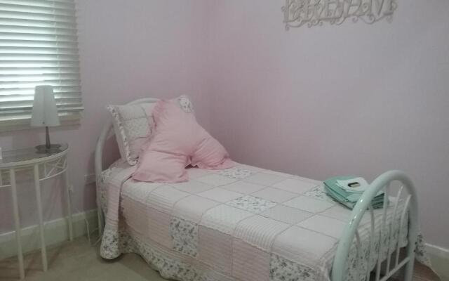 Langley Cottage B & B