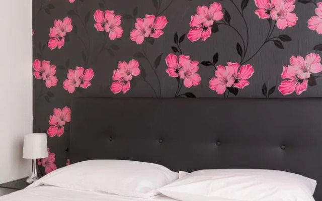 Santi Apostoli Venice Apartment