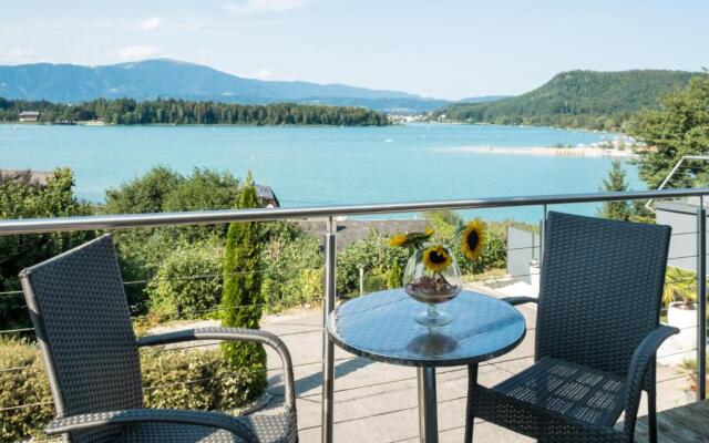 Lakeside Apartments - Adults Only