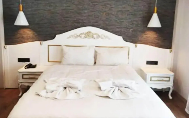 Azad Homes Unkapanı