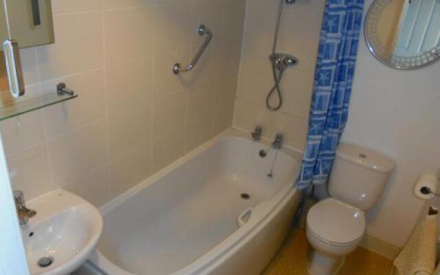 Seabreeze Apartment