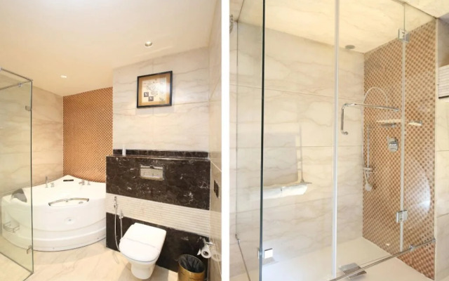 Arista Hotel by OYO Rooms