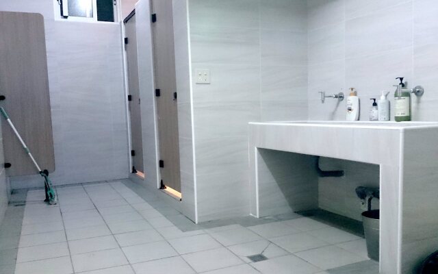 Jin Lon Hotel