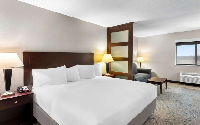 Best Western Oswego Hotel