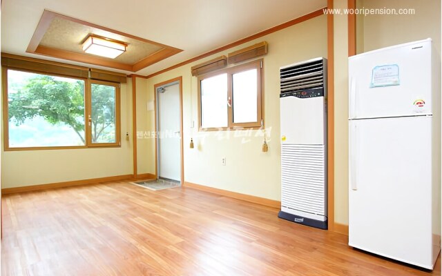 Gangneung Sunrise Pension