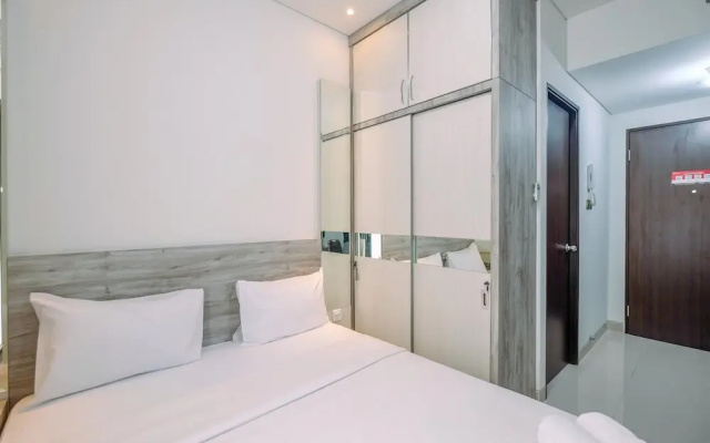 Nice And Cozy Studio At Transpark Cibubur Apartment