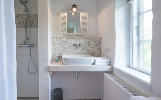Stylische Ferienwohnung in Laendlicher Idylle