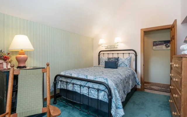 Sunrise Bear Ridge C4 4 Bedroom Condo