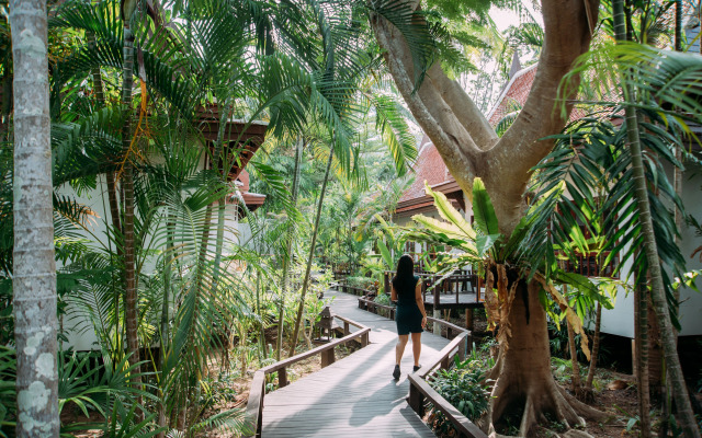 Royal Lanta Resort & Spa