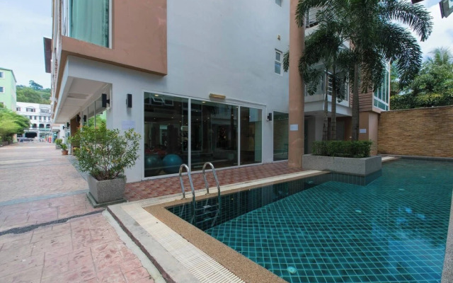 6 37 2 Bedroom 2baths 1 km Walking to Patong Beach