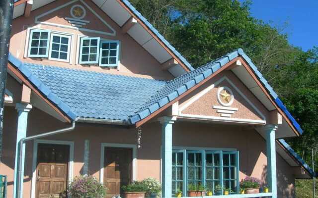 Oyo 851 On Hill Residence Patong