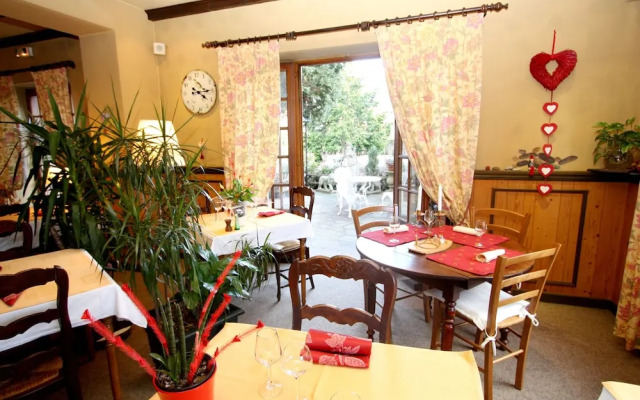 Hôtel Aux Deux Clefs