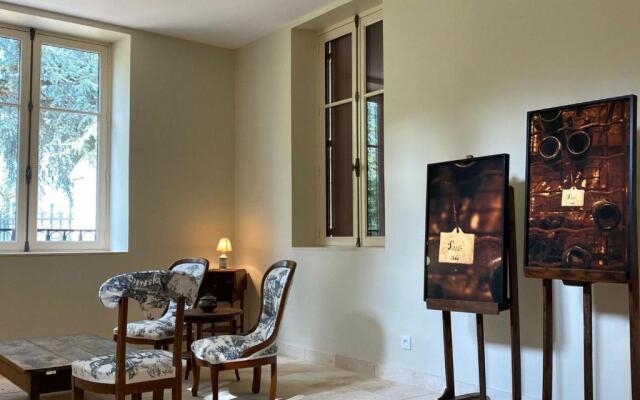 Gîte Ainay-le-Vieil, 3 pièces, 6 personnes - FR-1-586-7