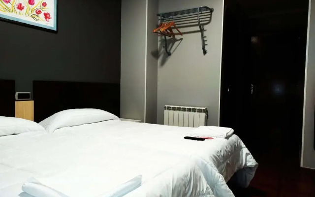 Pensión La Bilbaina - Albergue Logroño