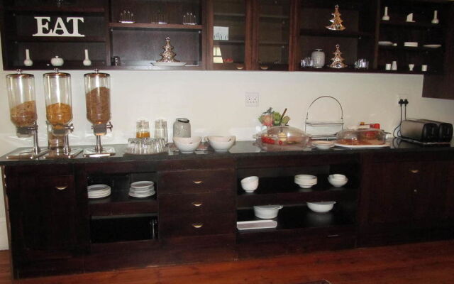 The Vic Port Elizabeth Hotel