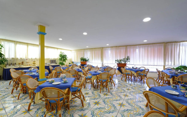 Hotel Settebello