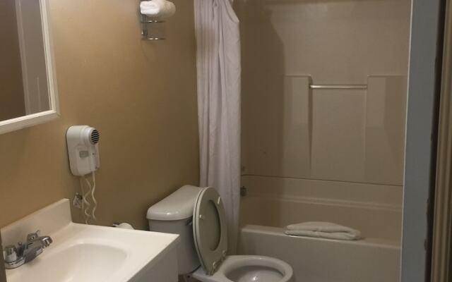 Economy Guest Village and Apartments