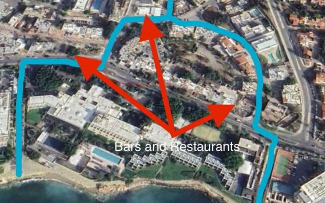 Seaside Maisonette 200M from sea