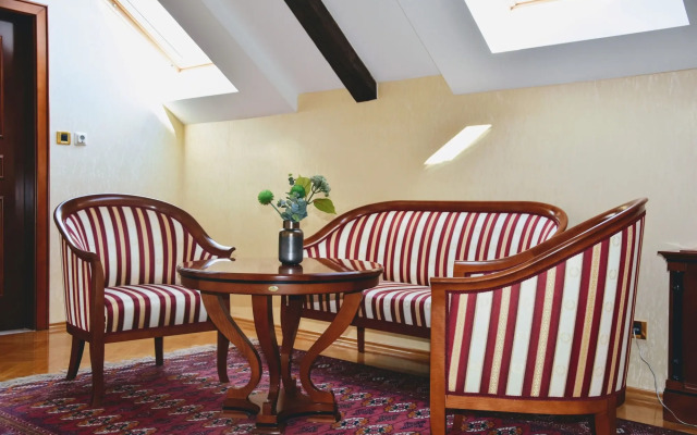 Hotel Kazbek