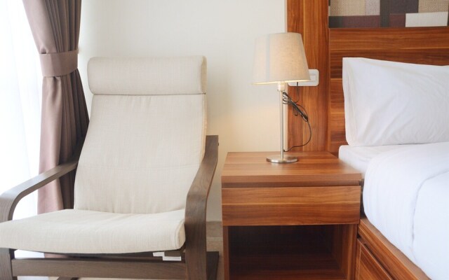 Warm and Best Studio Menteng Park Apartment