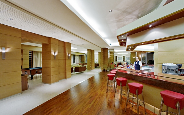 Athineon Hotel