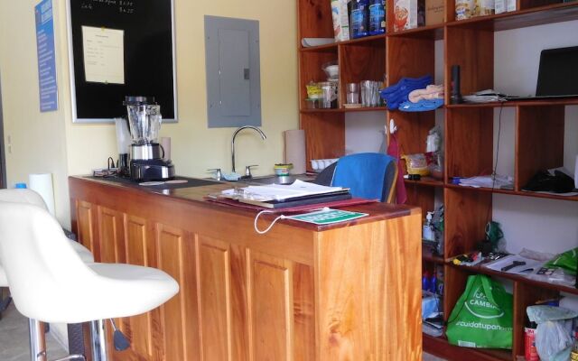 Hostal Casa Las Lajas - Hostel