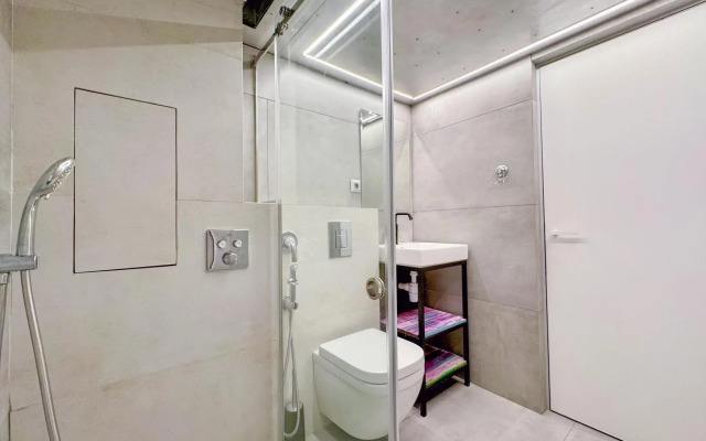 Anwen Apartments on Skipper Street