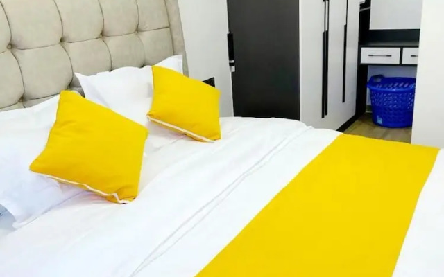 Luxurious Nairobi Condo With Rooftop Pool & Gym