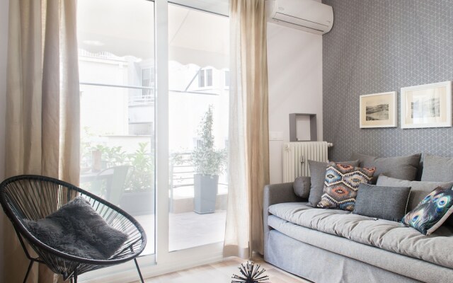 39m² homm Modern Studio in Kolonaki